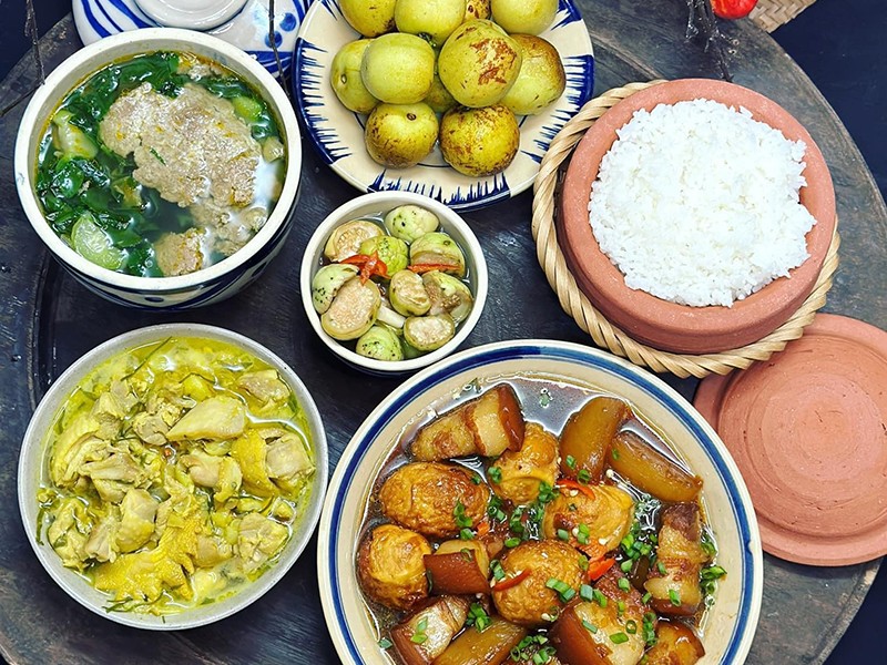 Gợi ý 15 mâm cơm ngon