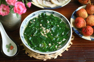 Canh Rau Cần Nấu Thịt Bò